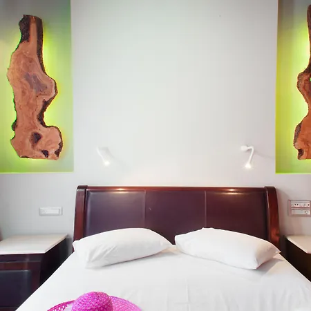 Splanzia Boutique Hotel-2