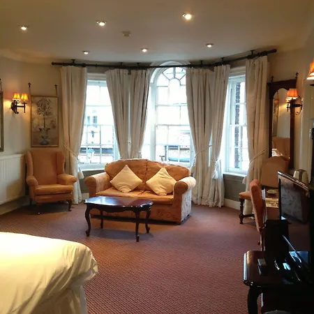 The Swan At Tarporley-2