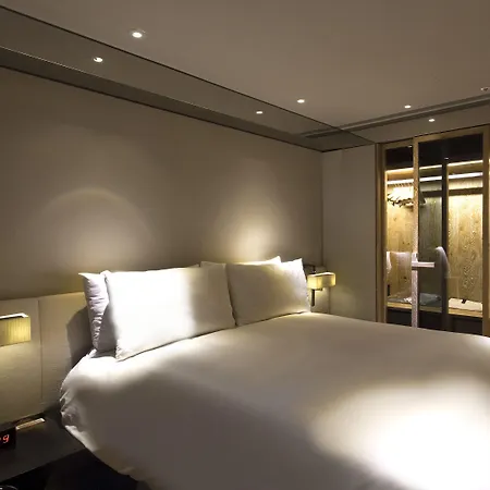 Gloria Residence-3