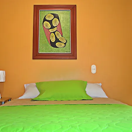 North Star Hostal Guayaquil-2