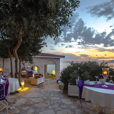 Lukka Exclusive Hotel - Adult Only +12-3