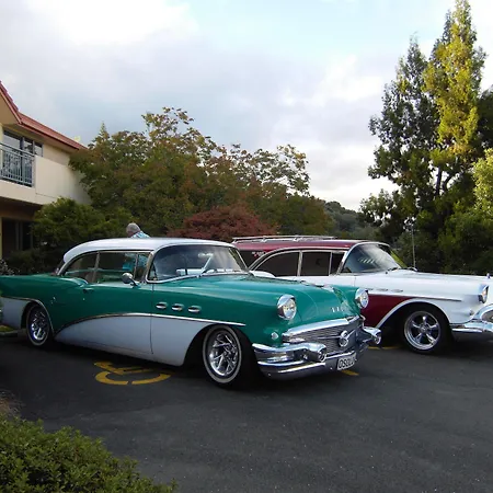 Abelia Motor Lodge-2