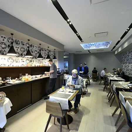 Square Hotel-2