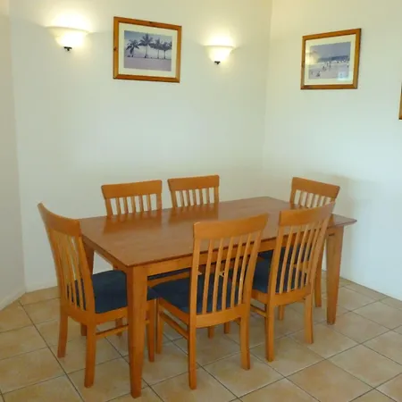 Sea Star Apartments-3