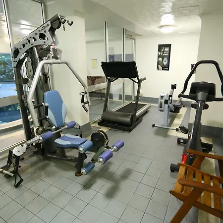 Biarritz Apartments Gold Coast-2