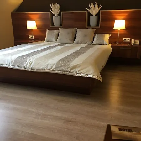 Alfa Hotel-2