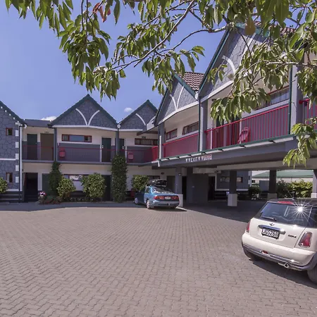Amross Court-2