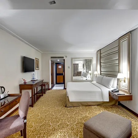 Pearl Continental Hotel, Karachi-3
