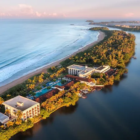 Pullman Bentota Resort And Spa-2