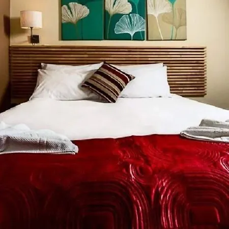 Dockside Hotel-2