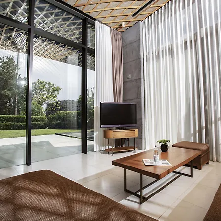 Lotte Resort Jeju Artvillas-3