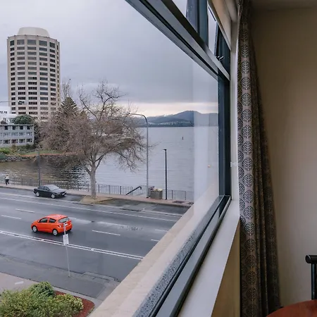 429 Apartments & Suites-3