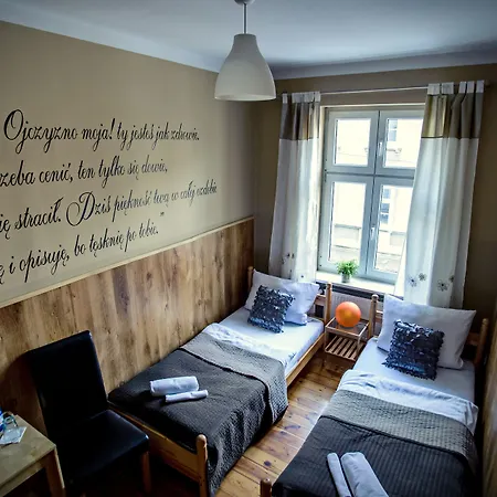 Explorer B&B Old Town Rooms & Apartment #Don'T Be A Tourist, Be An Explorer!-3