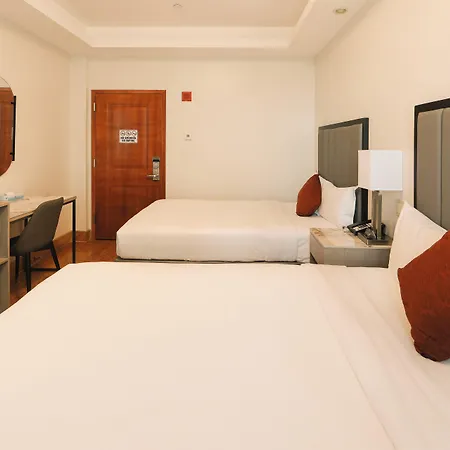Asiatic Hotel - Flushing-3