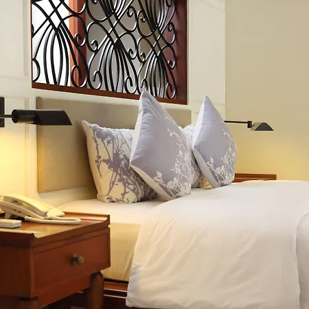 Seminyak Lagoon All Suites Hotel-2