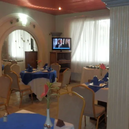 Hotel Royal Palace-3