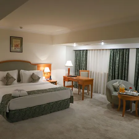 Ramada By Wyndham Tashkent-3