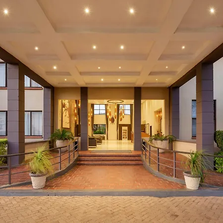 Protea Hotel By Marriott Chipata-3