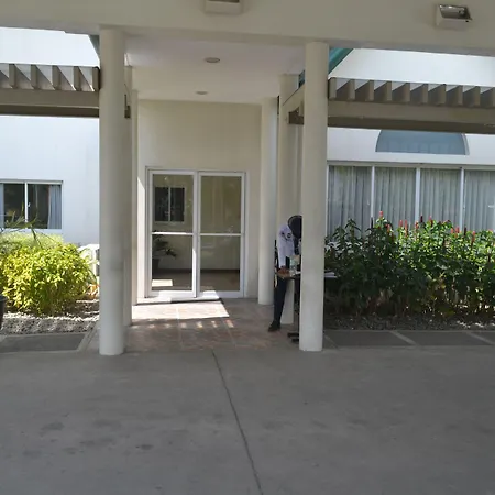 Microtel By Wyndham General Santos-3