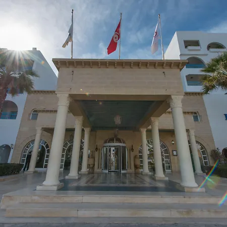 Regency Hotel & Spa-3