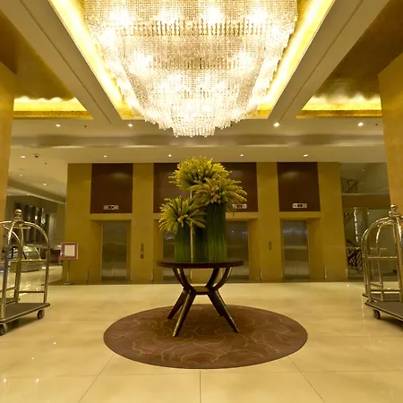 Mandarin Plaza Hotel-3