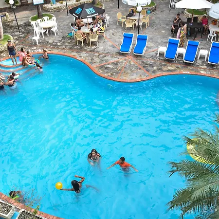 Acuarium Suite Resort-3