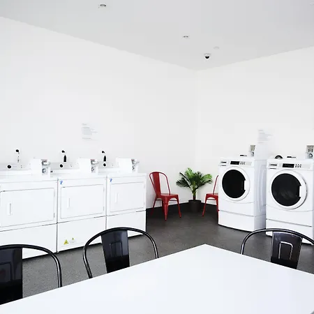 Essence Hotel Carlton-3