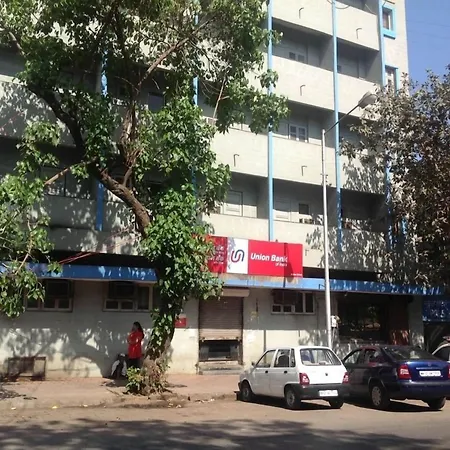 Pals Hotel-2