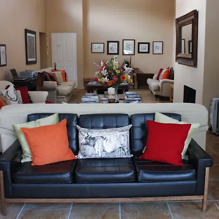 Riversong Guest House-2