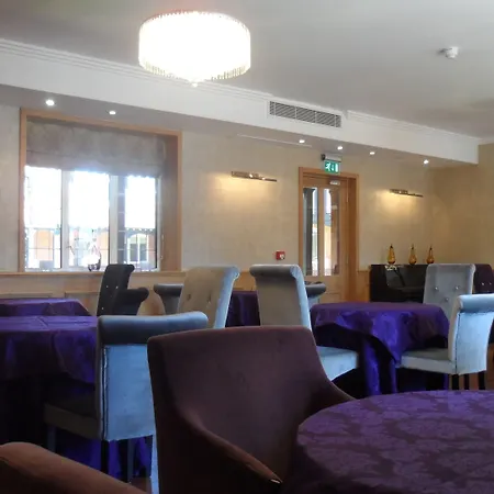 The Pillar Hotel-2