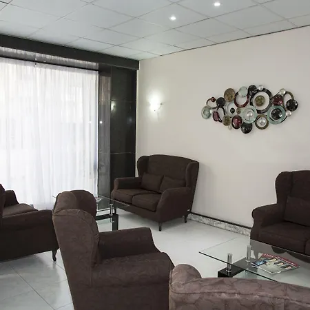 Relax Inn Hotel-3