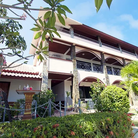 Lotus Friendly Hotel-2