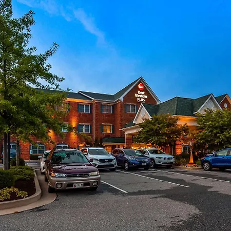 Best Western Plus Easton Inn & Suites-3