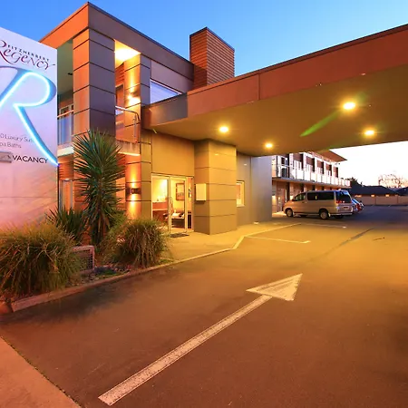 Fitzherbert Regency Motor Lodge-2