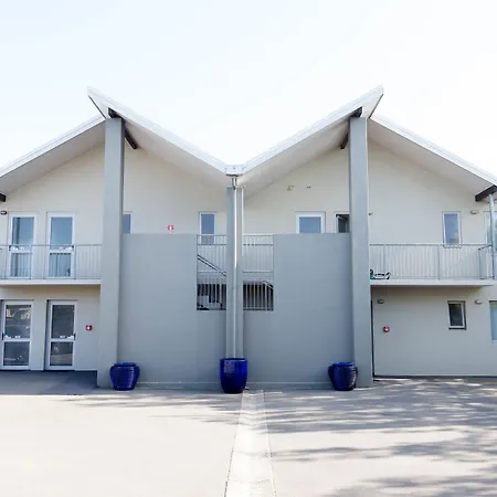 Riccarton Motor Lodge-3