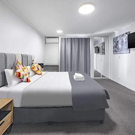 Parkview Apartments-2