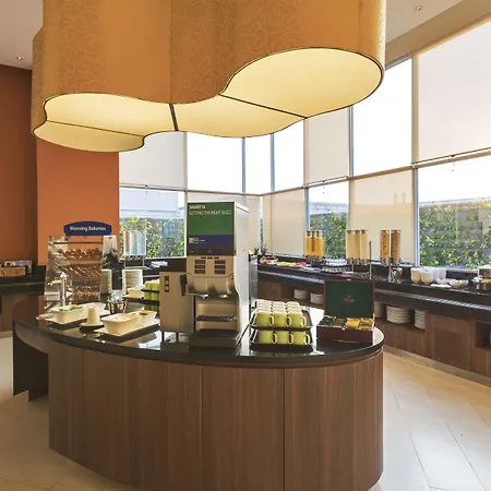 Holiday Inn Express Jakarta Pluit Citygate By Ihg-3