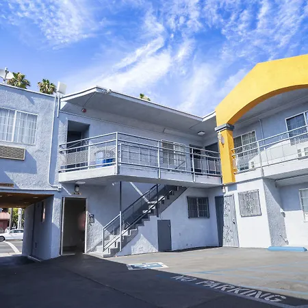 Value Inn Hollywood-3