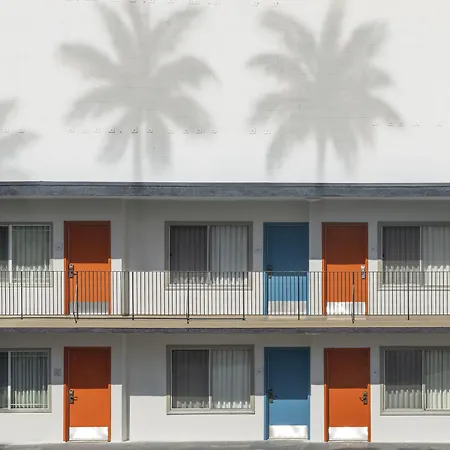 The Sojourn Los Angeles - Sherman Oaks-2