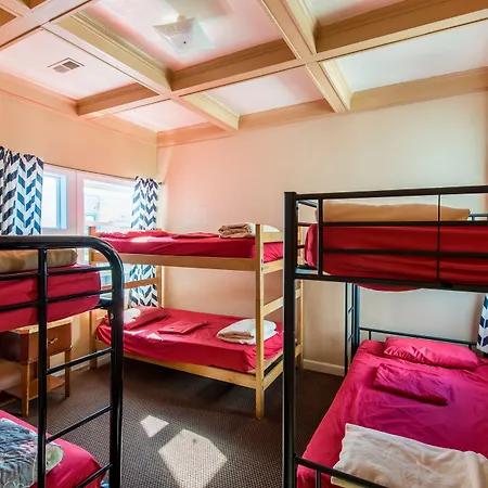 European Hostel-3