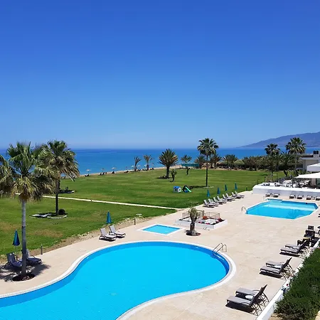 Natura Beach Hotel And Villas-3
