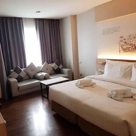 Parinda Hotel - Near Benjakitti Park & Queen Sirikit National Convention Center-3