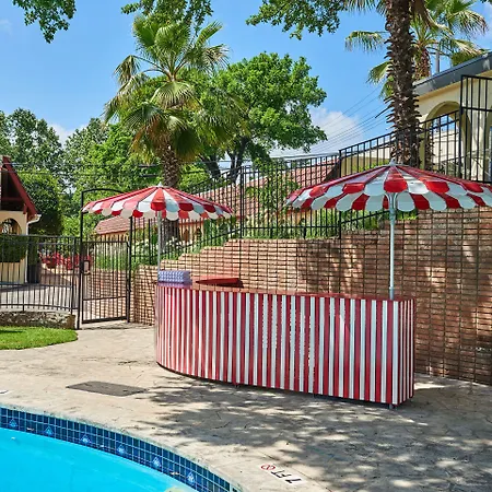 Austin Motel-2