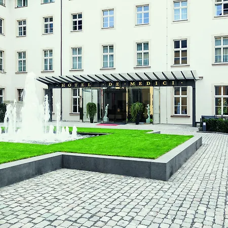 Living Hotel De Medici-3