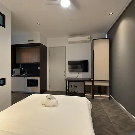 Scarletz Suites Klcc Kuala Lumpur By Okidoki Homes-2