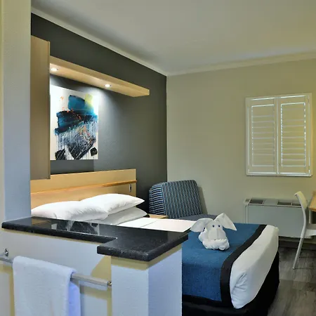 Road Lodge Randburg-2