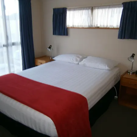 Deans Bush Motel-2