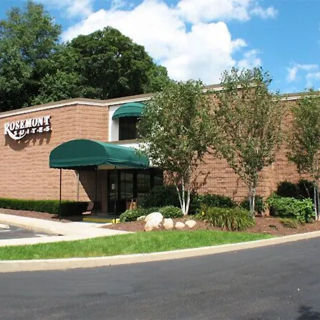 Rosemont Suites-3