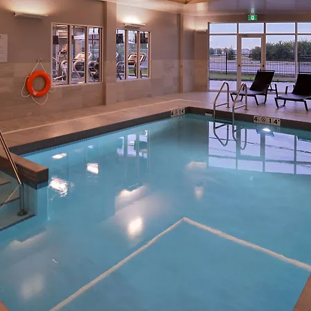 Courtyard By Marriott Saskatoon Airport-2