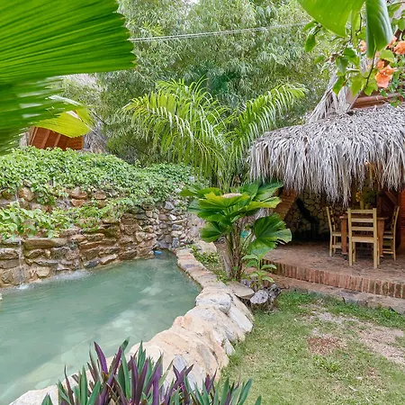Chalet Tropical Hotel & Pool Bar Restaurant-2
